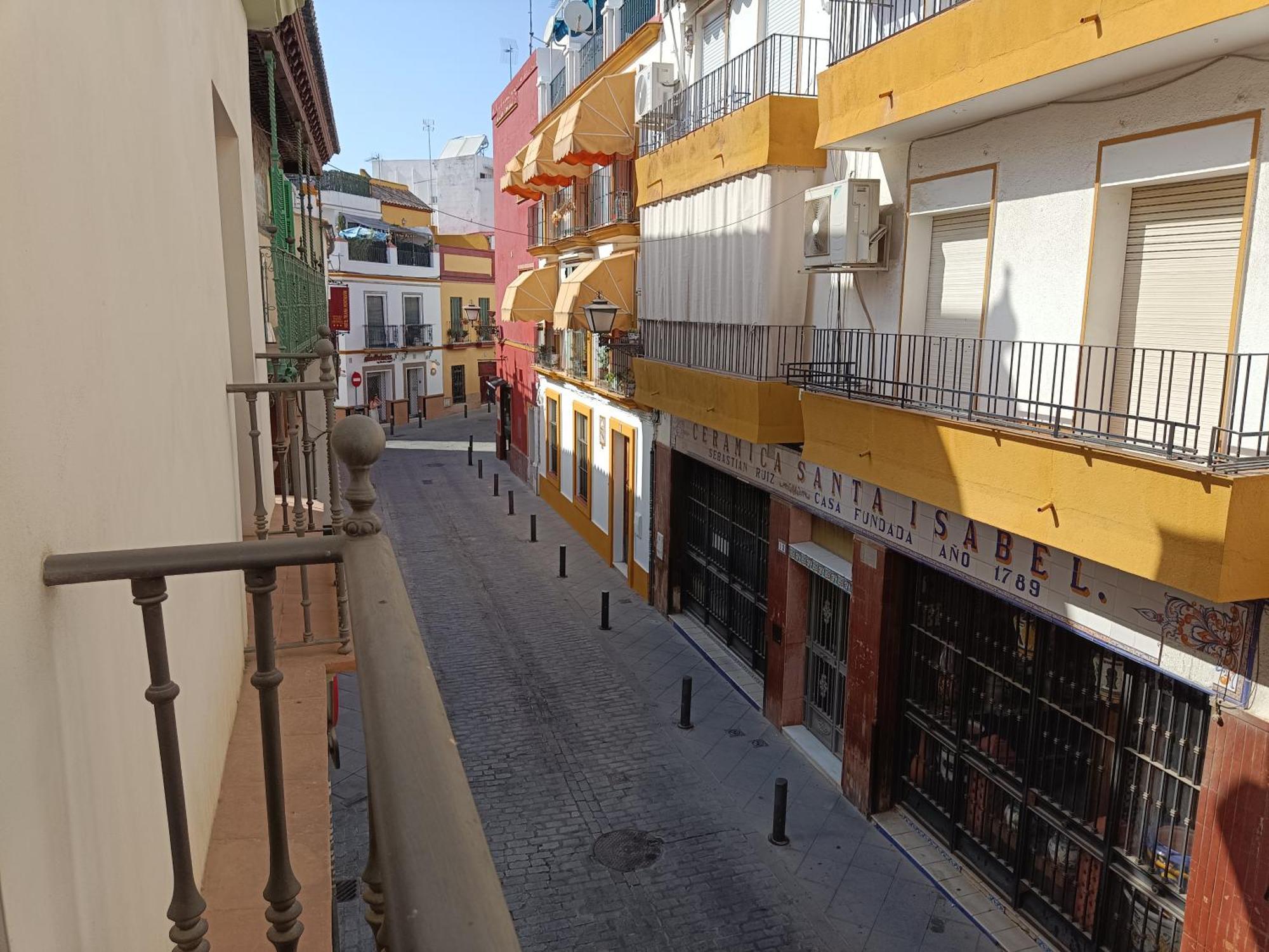 Apartamentos Luxury Puente De Triana Siviglia Esterno foto