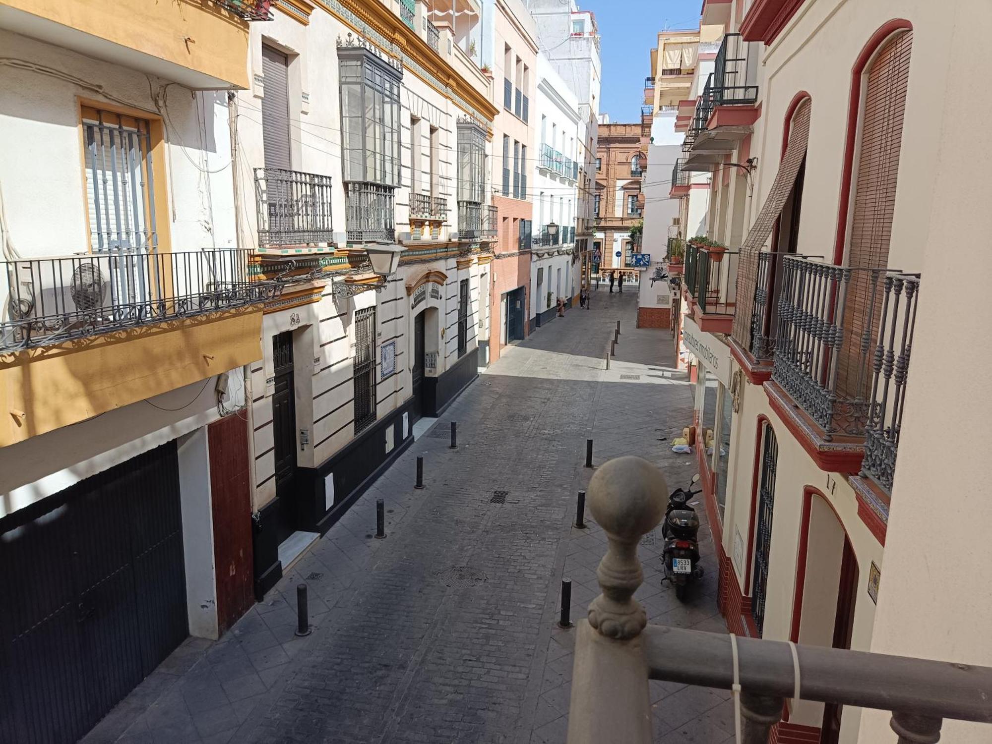 Apartamentos Luxury Puente De Triana Siviglia Esterno foto