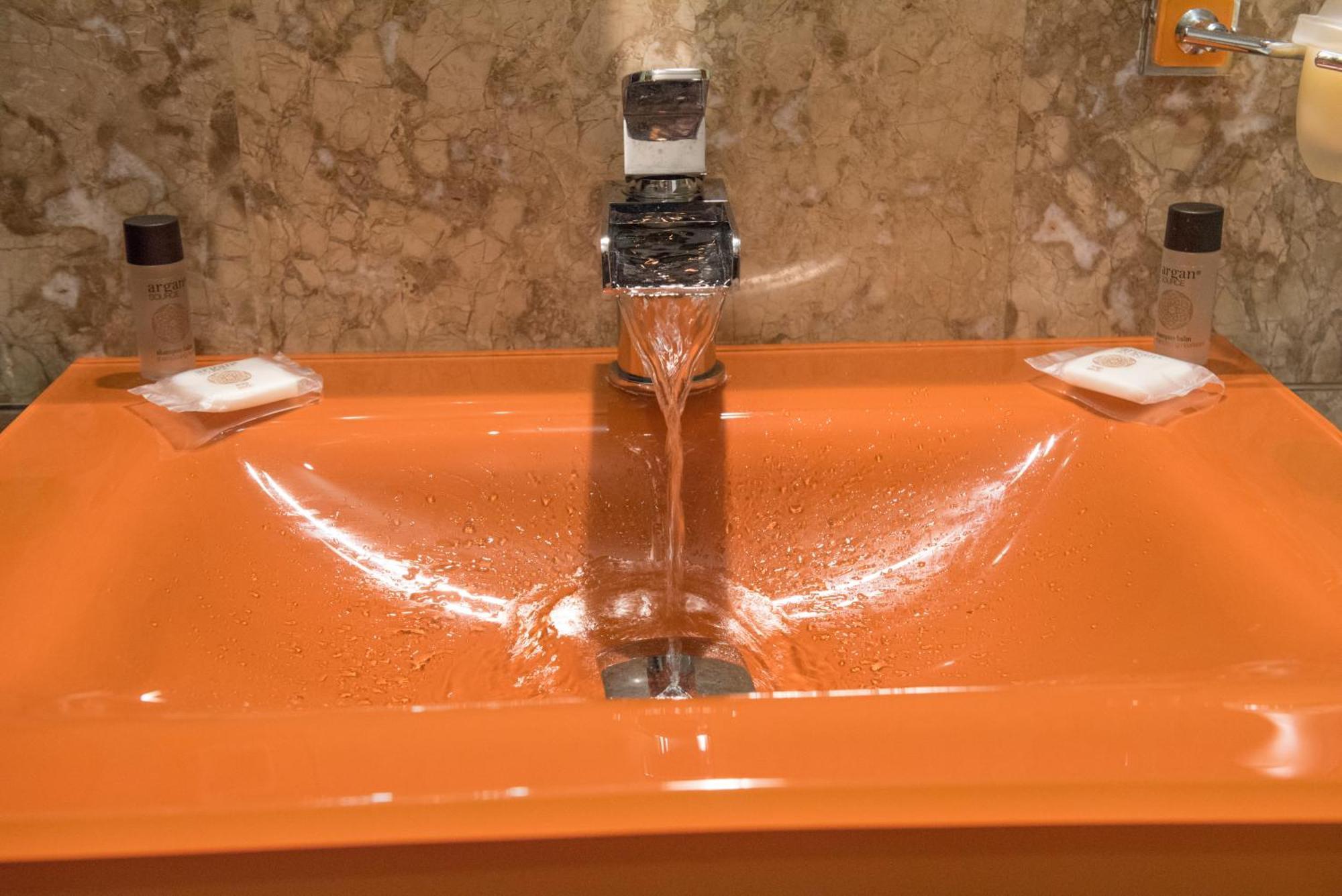 Apartamentos Luxury Puente De Triana Siviglia Esterno foto